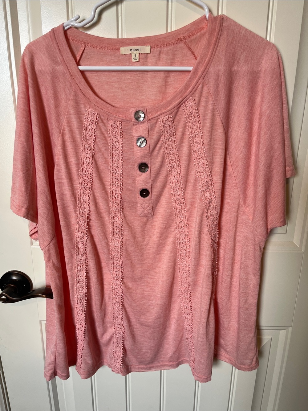 easel Coral-Pink Lace Trim Henley Short Sleeve Top